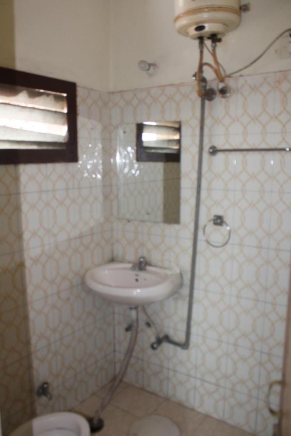 Hotel Diamond Palace Чандигарх Экстерьер фото